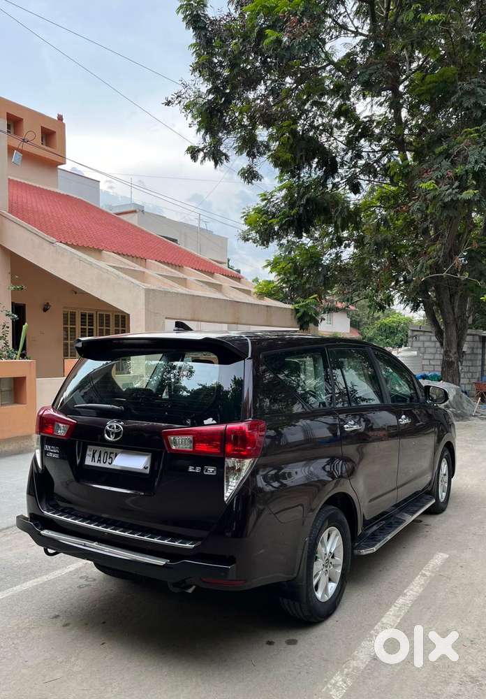 Toyota Innova Crysta 2.8 Gx At, 2017, Diesel