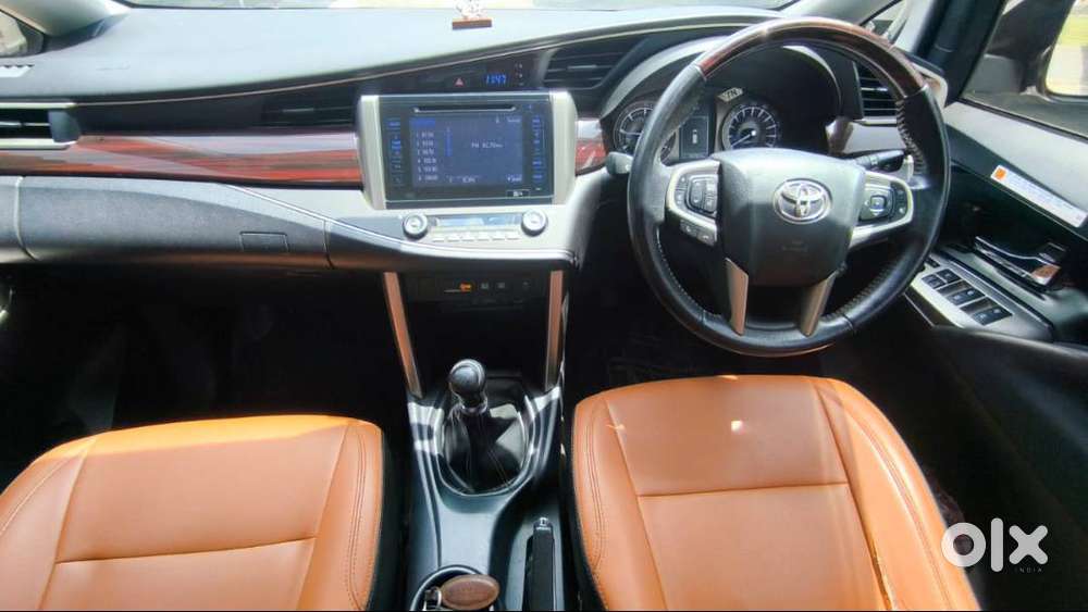 Toyota Innova Crysta 2020