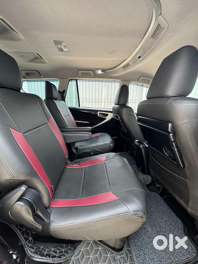 Toyota Innova Crysta