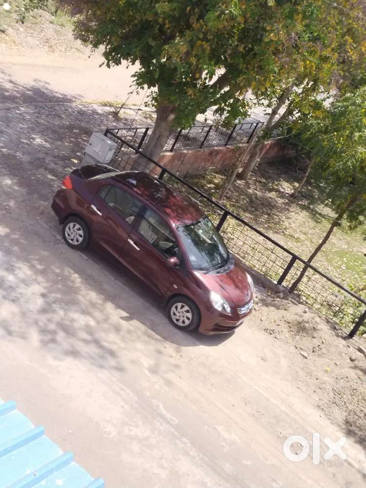 Honda Amaze 2015 Diesel Well Maintained