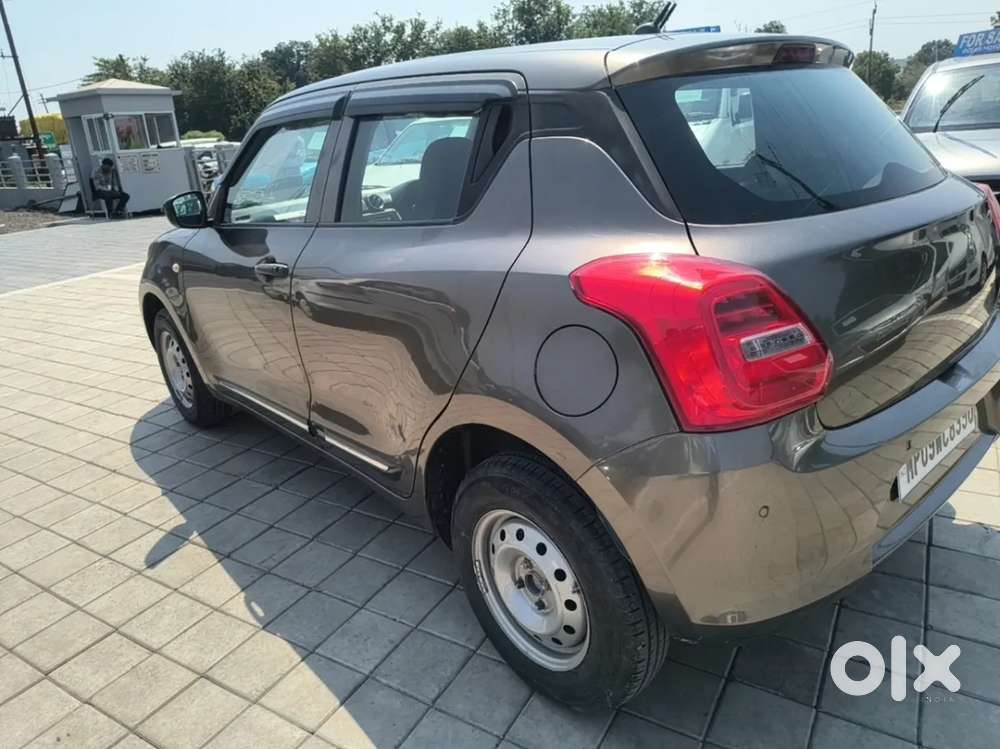 Maruti Suzuki Swift Lxi, 2019, Petrol