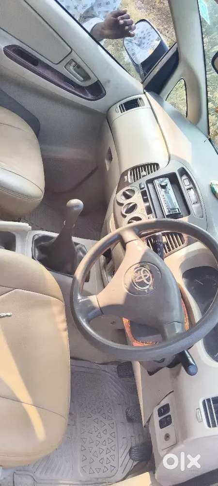 Innova 2010 Model