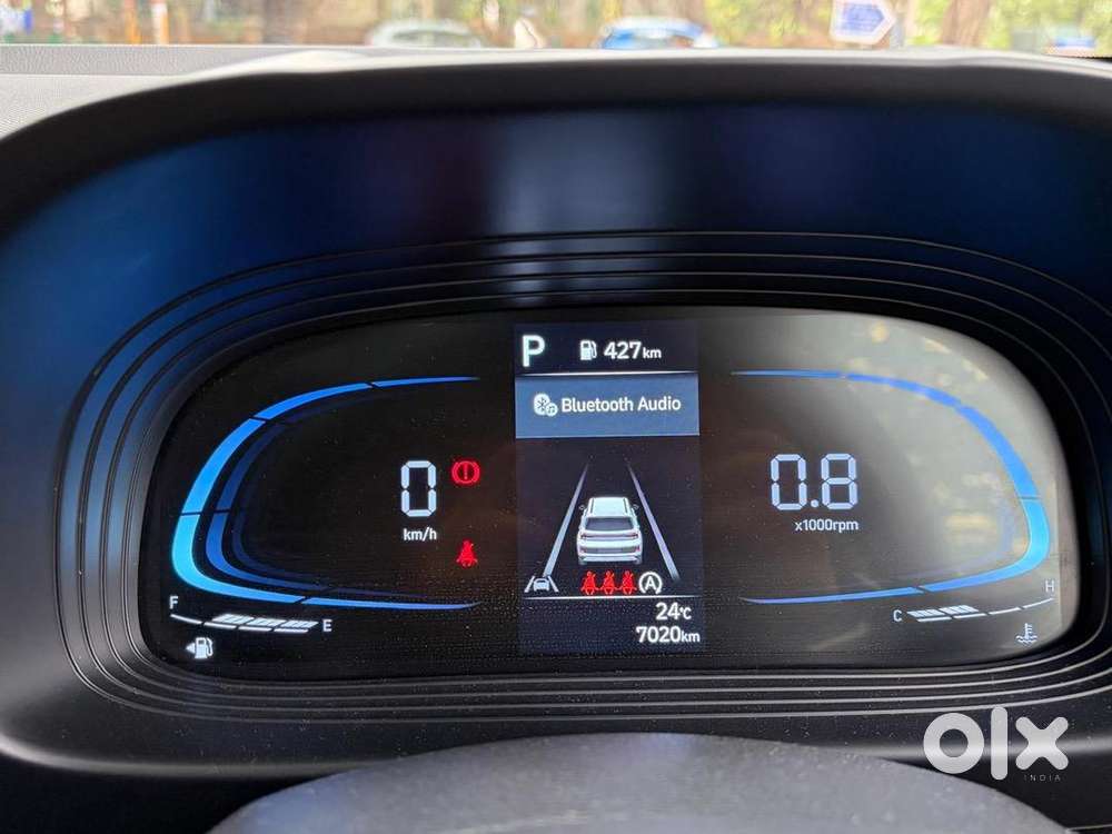 Hyundai Venue Top Variant 1.0 Sx(o) Dct At Car 2024