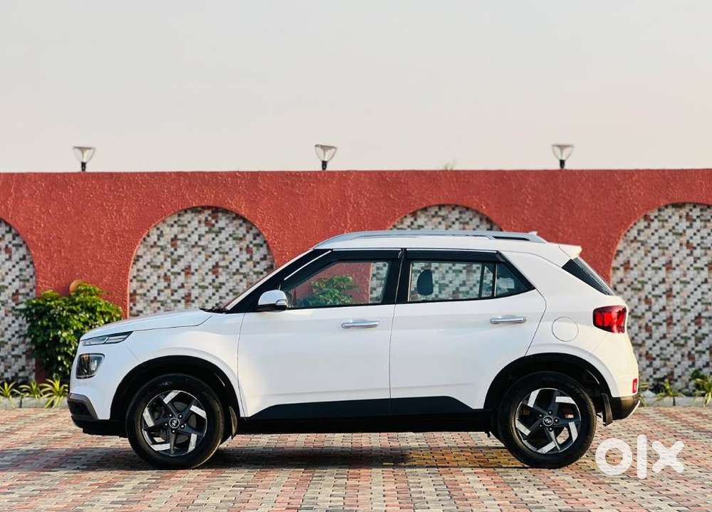 Hyundai Venue 1.5 Crdi Sx (o), 2022, Diesel