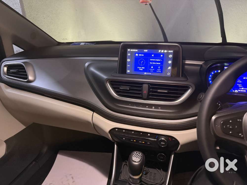 Tata Altroz Xza Plus S Automatic With Sunroof