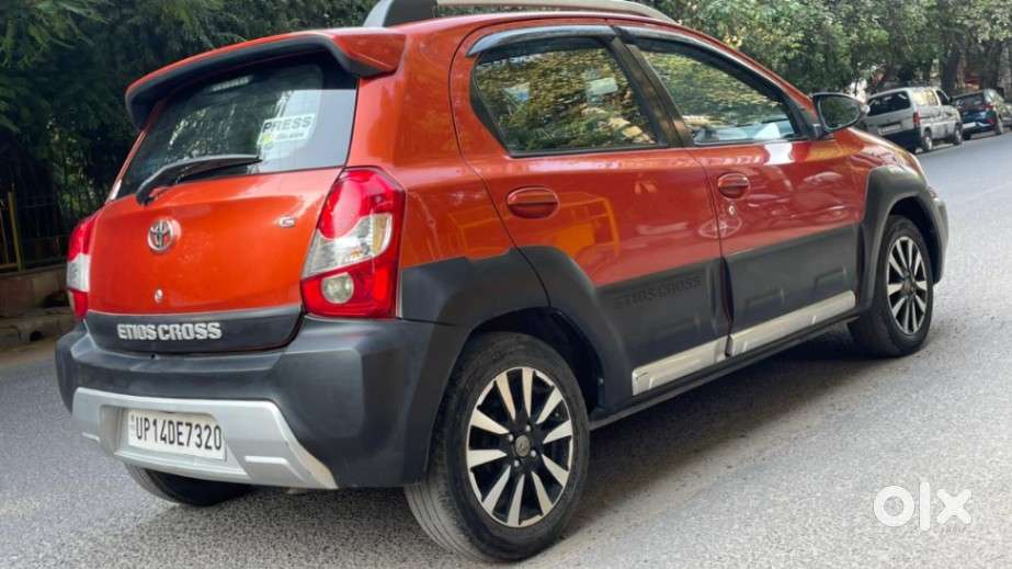 Toyota Etios Cross 1.2l G, 2017, Petrol