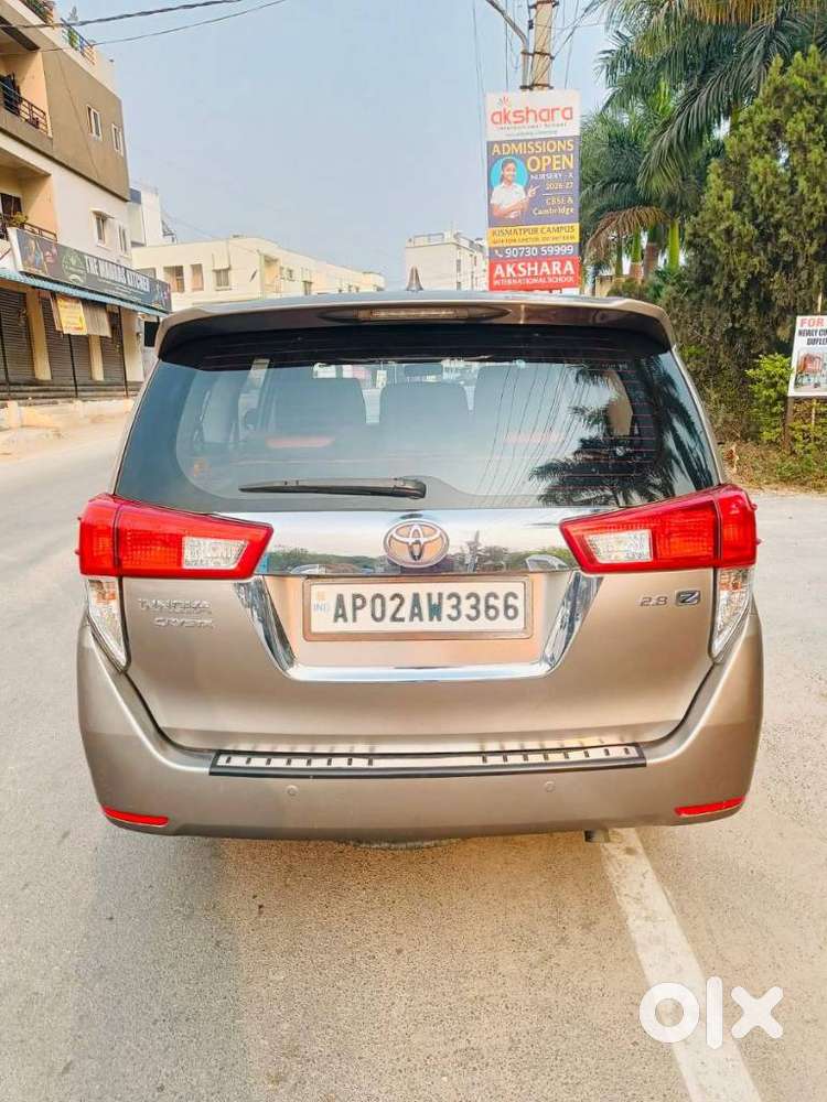 Toyota Innova Crysta 2.8z Automatic, 2018, Diesel