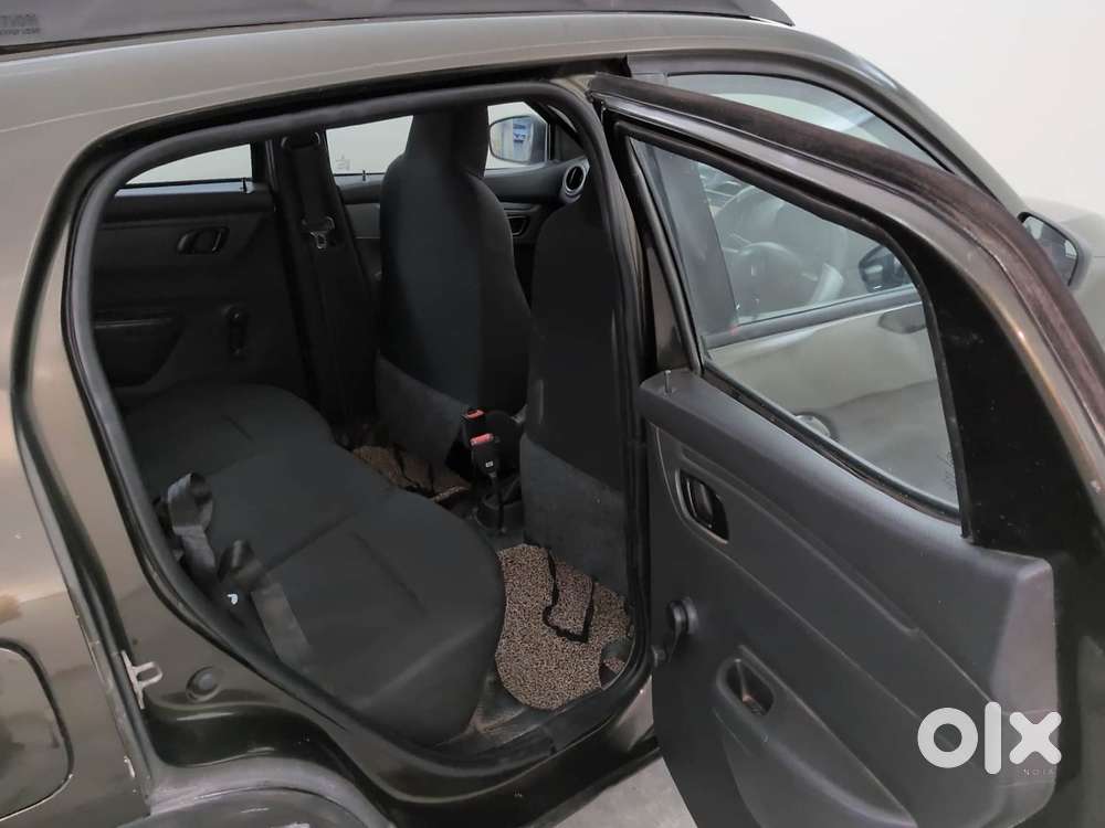 Renault Kwid 1.0 Rxt, 2015, Petrol