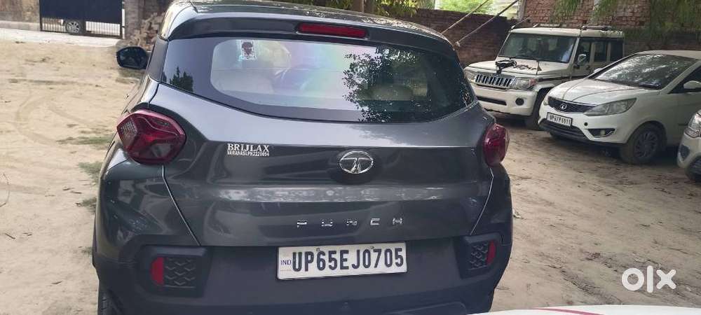 Tata Punch 1.2 Revotron Creative Dual Tone, 2022, Petrol
