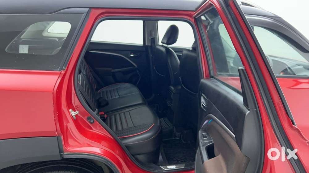 Maruti Suzuki Vitara Brezza 1.5 Zxi Plus At Dual Tone, 2022, Petrol