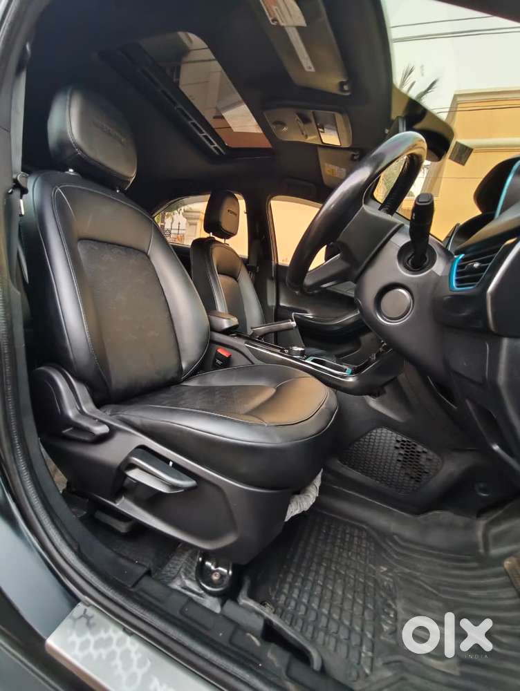 Tata Nexon Ev Xz Plus, 2022, Electric