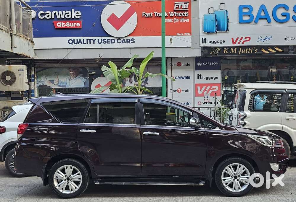Toyota Innova Crysta 2.8z Automatic, 2018, Diesel