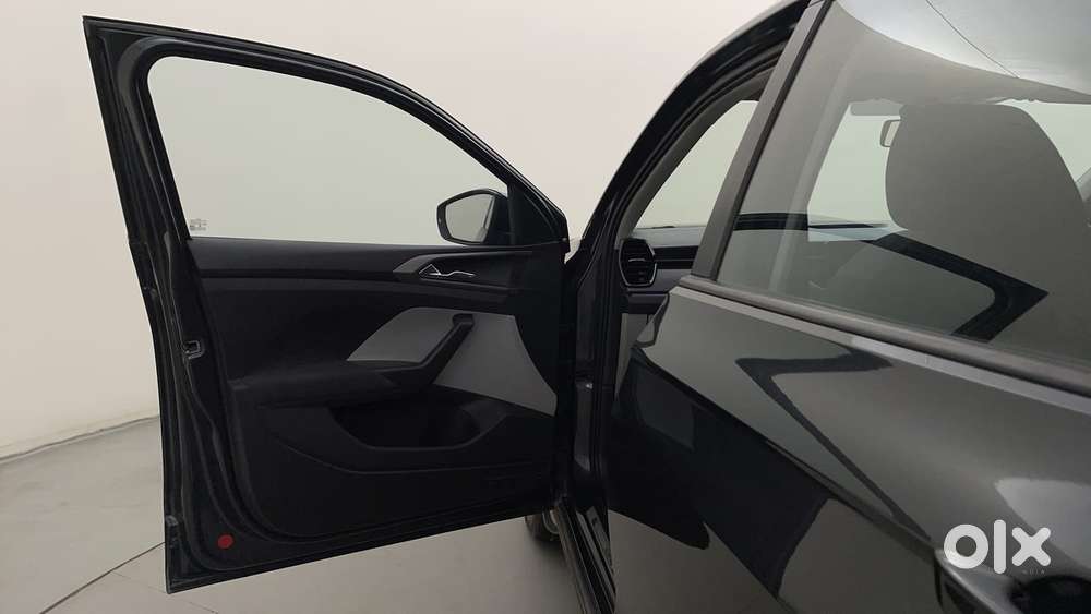 Skoda Kushaq Ambition 1.0l Tsi Mt, 2023, Petrol