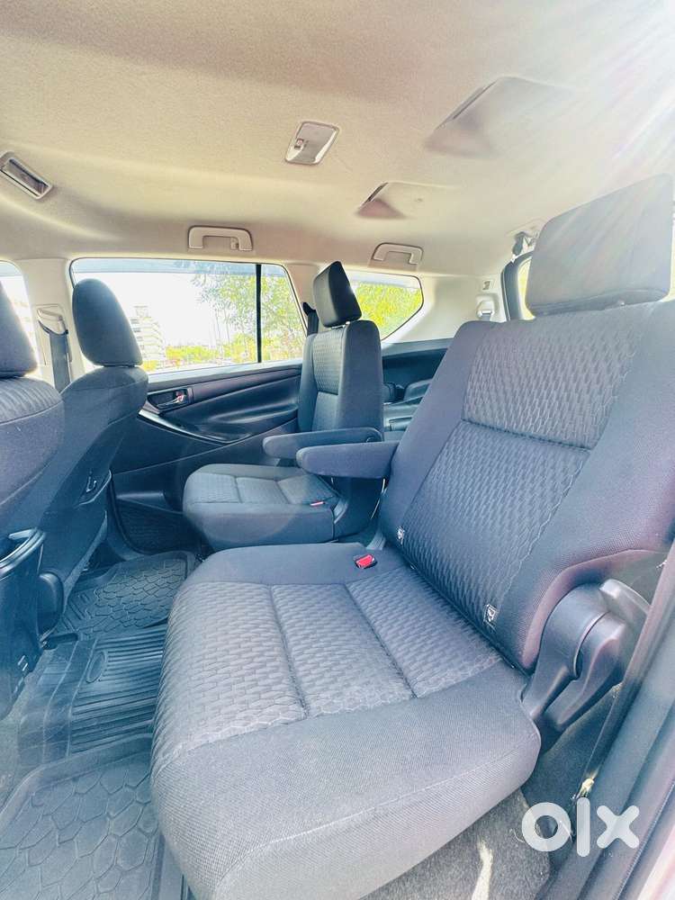 Toyota Innova Crysta [2020-ongoing] 2.4 Gx At 7 Str, 2022, Diesel