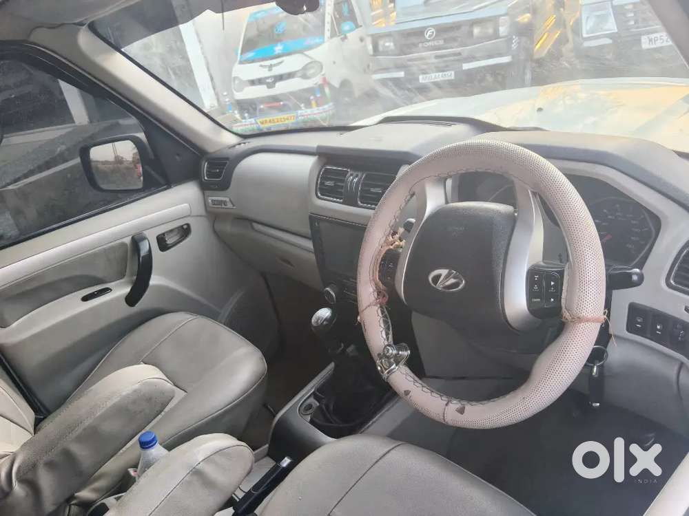 Mahindra Scorpio 2015 S10 2nd Owner