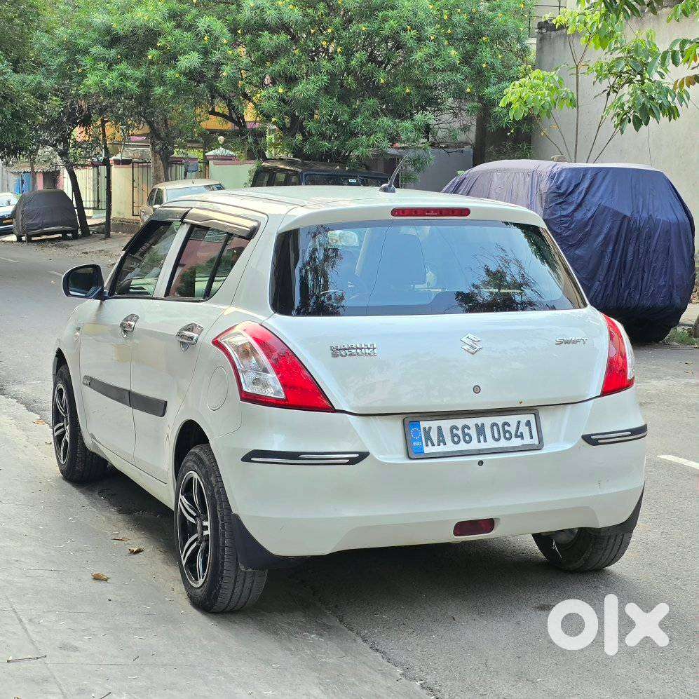 Maruti Suzuki Swift Lxi, 2017, Petrol