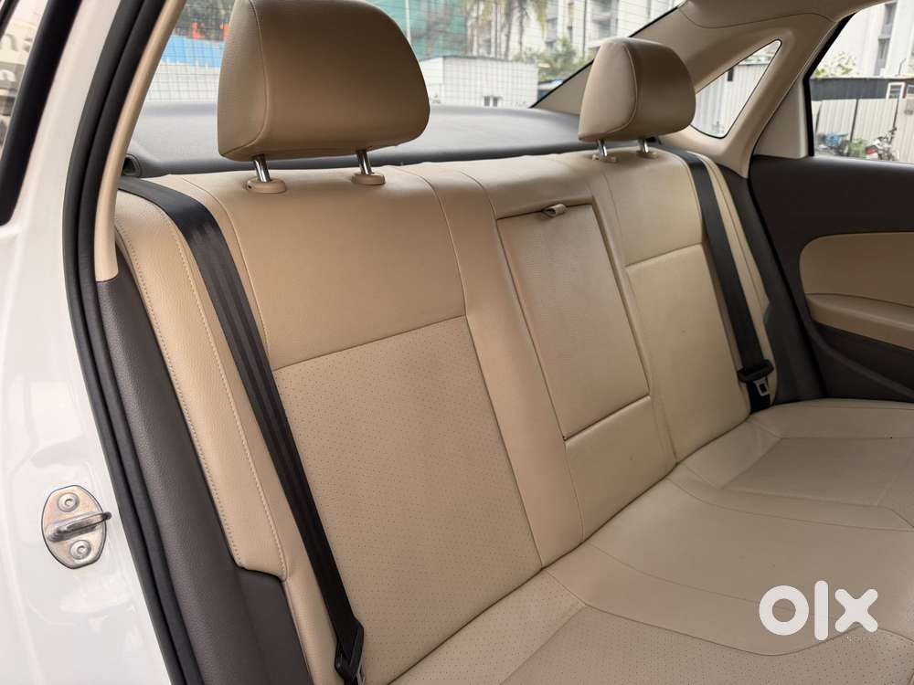 Volkswagen Vento 1.2 Tsi Highline Plus At, 2018, Petrol