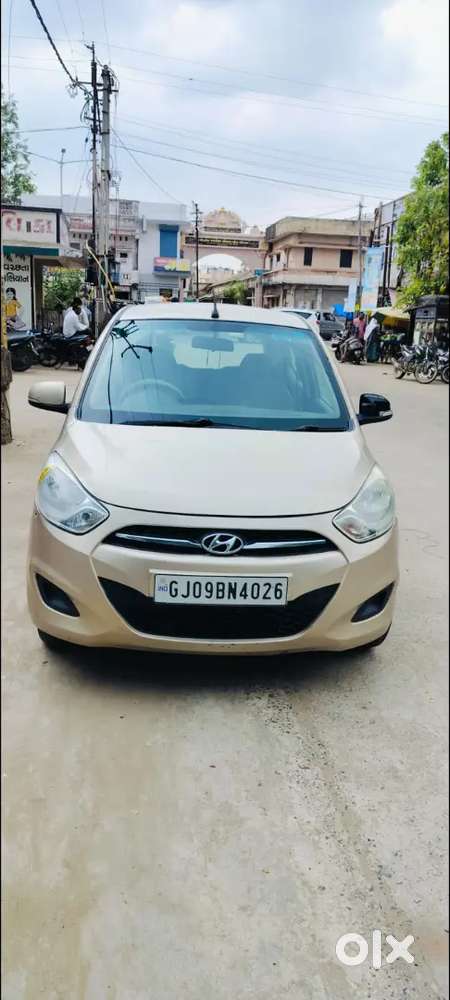 Hyundai I10 Magna Cng 2010 Car
