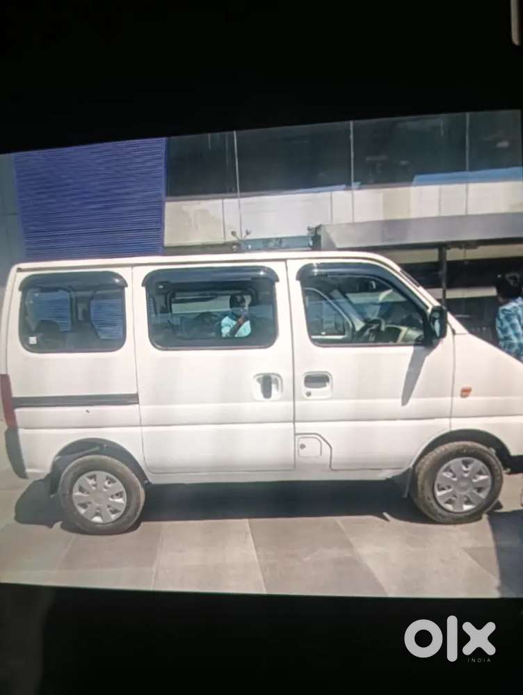 Maruti Suzuki Eeco 2024 Cng & Hybrids Well Maintained