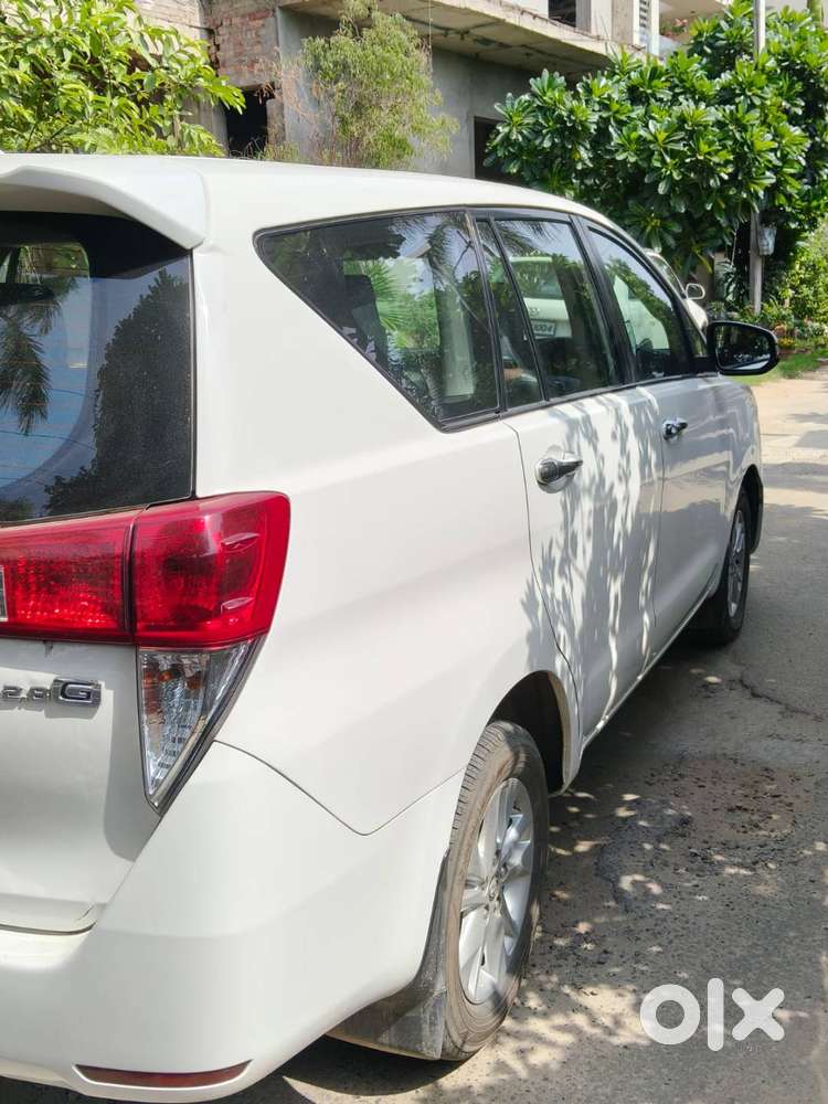 Toyota Innova Crysta 2018 Diesel Well Maintained