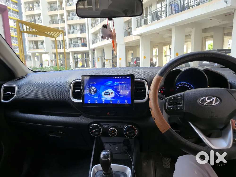 Hyundai Venue Petrol 2021