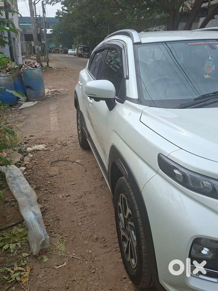 Maruti Suzuki Fronx Alpha 1.0l Turbo 6 At, 2023, Petrol
