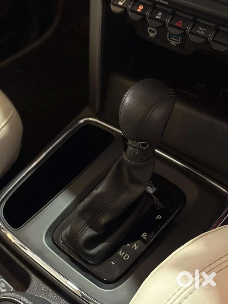 Mahindra Thar Roxx, 2025, Diesel