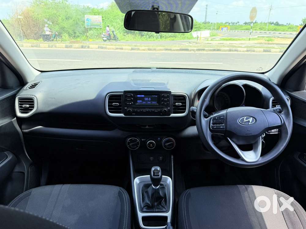 Hyundai Venue S Mt Turbo Gdi 1.0l, 2020, Petrol