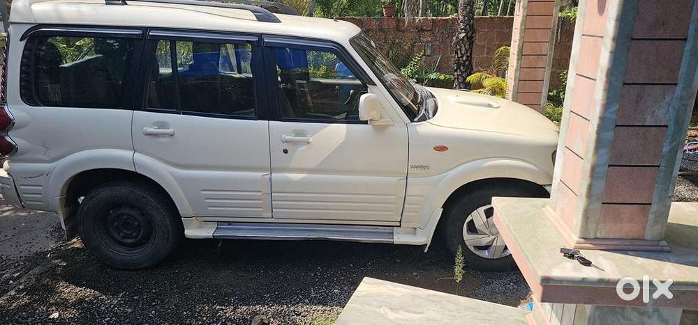 Mahindra Diesel Car 2006