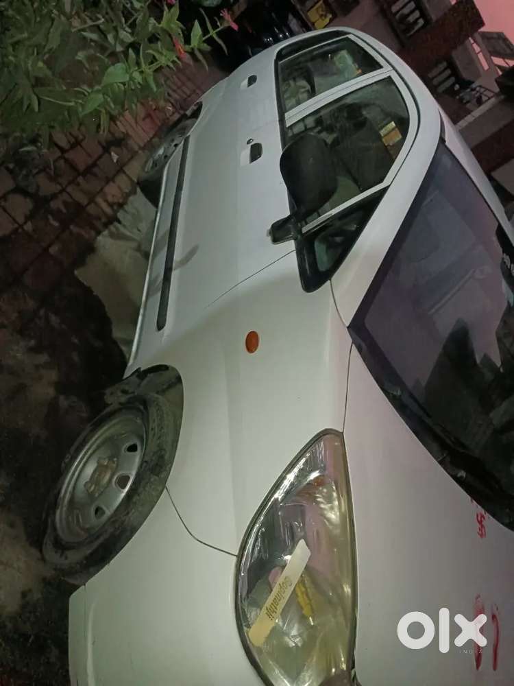 Maruti Suzuki Estilo 2011 Cng & Hybrids 104000 Km Driven
