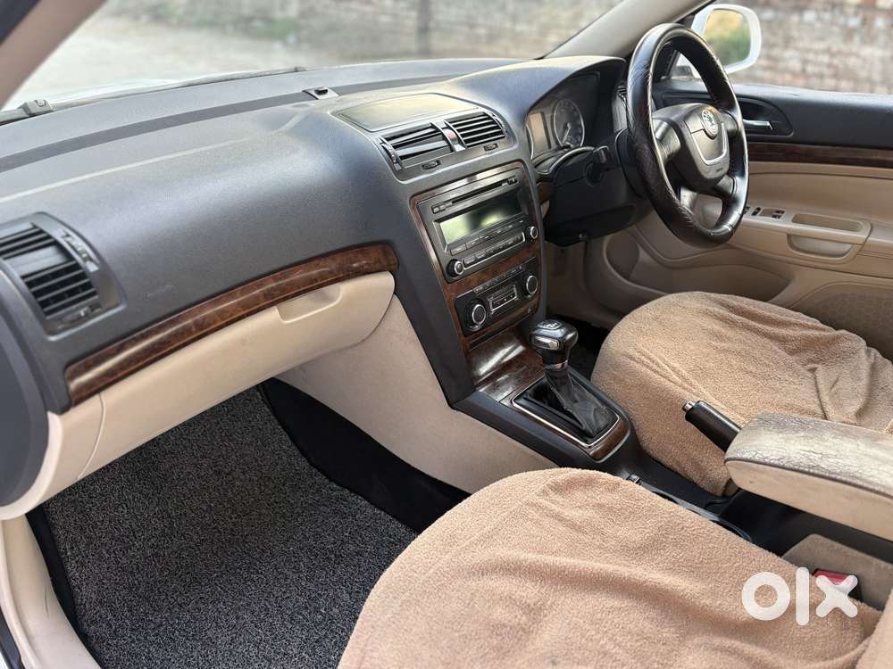 Skoda Laura 2.0 Ambition Tdi Cr At, 2012, Diesel