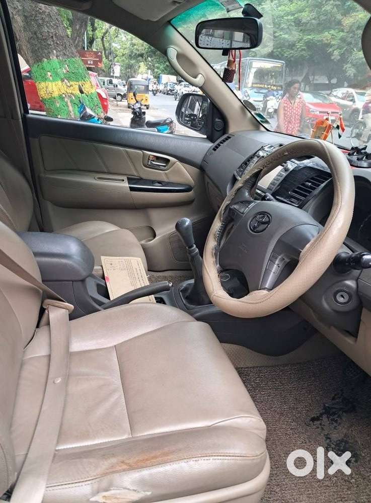 Toyota Fortuner 4x2 Mt 2.8 Diesel, 2013, Diesel