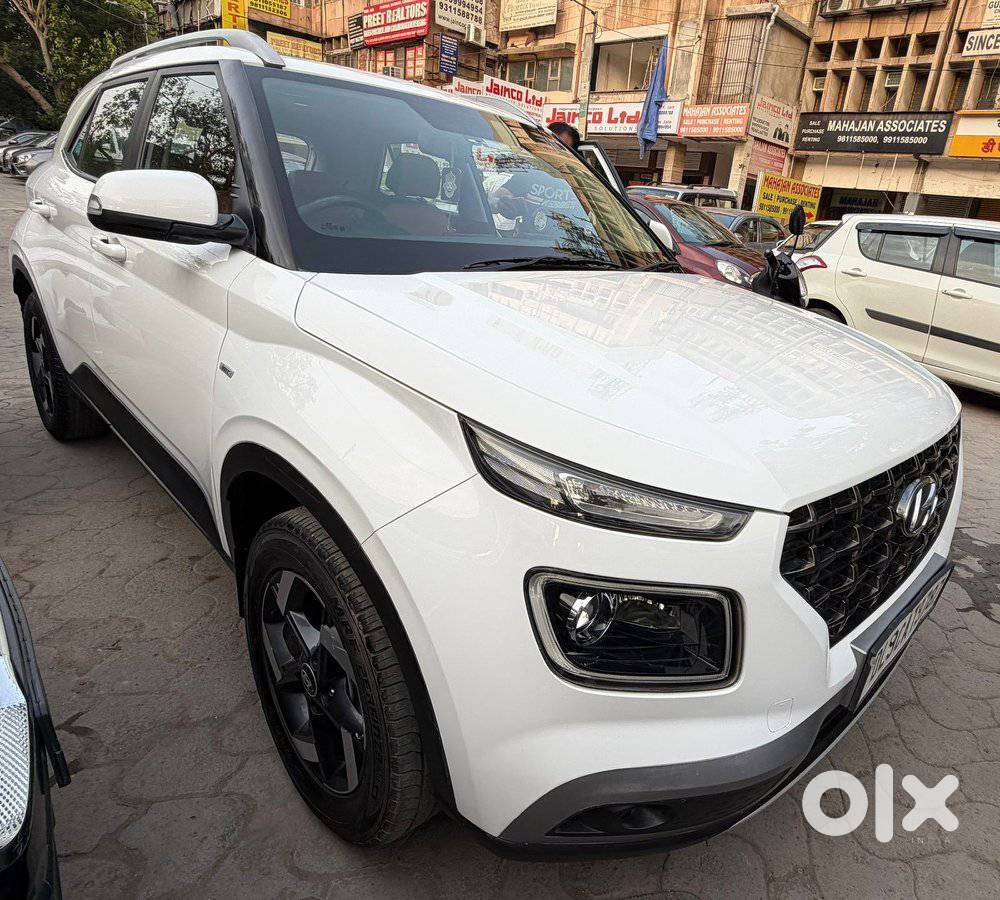 Hyundai Venue Sx, 2020, Petrol