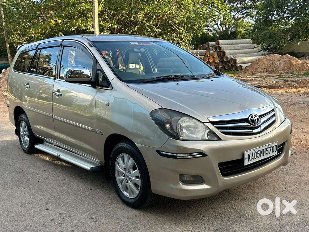 Toyota Innova [ ] 2.5 Gx Diesel 7 Str, 2010, Diesel