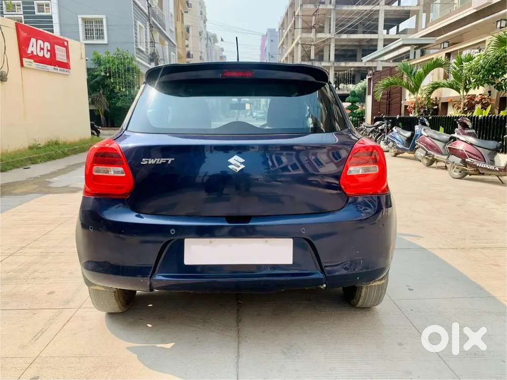 Maruti Suzuki Swift 2021 Petrol 95000 Km Driven
