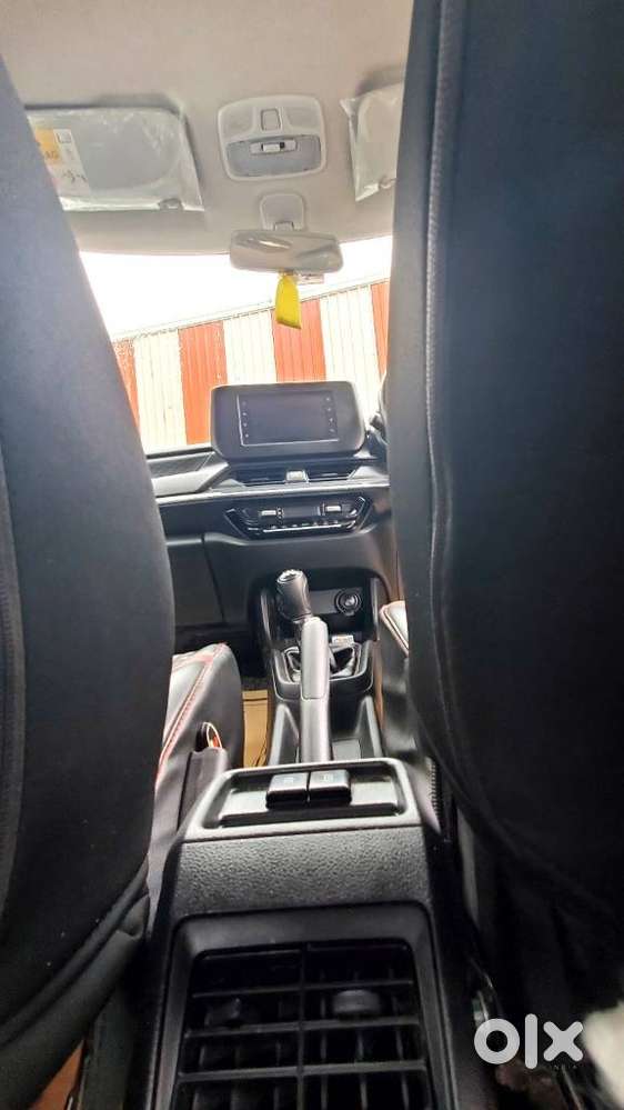 Maruti Suzuki Swift 1.3 Zxi, 2024, Petrol