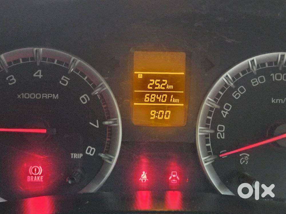 Maruti Suzuki Swift 2011-2014 Vxi, 2013, Petrol