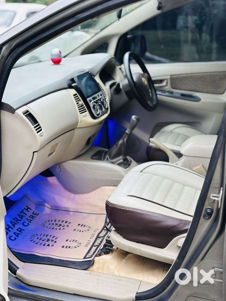 Toyota Innova 2.5 G (diesel) 7 Seater, 2009, Diesel