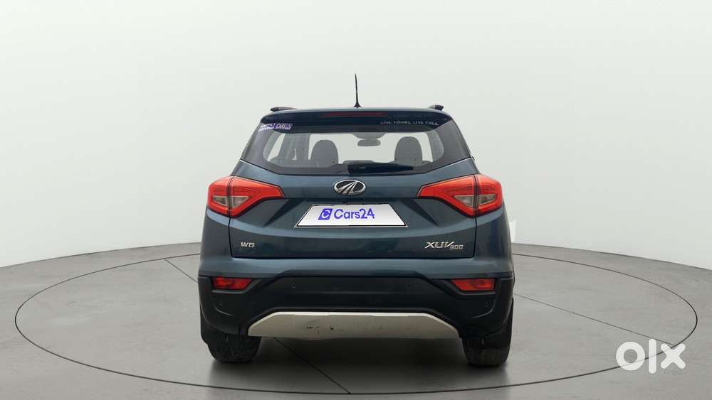 Mahindra Xuv300 W8, 2020, Petrol
