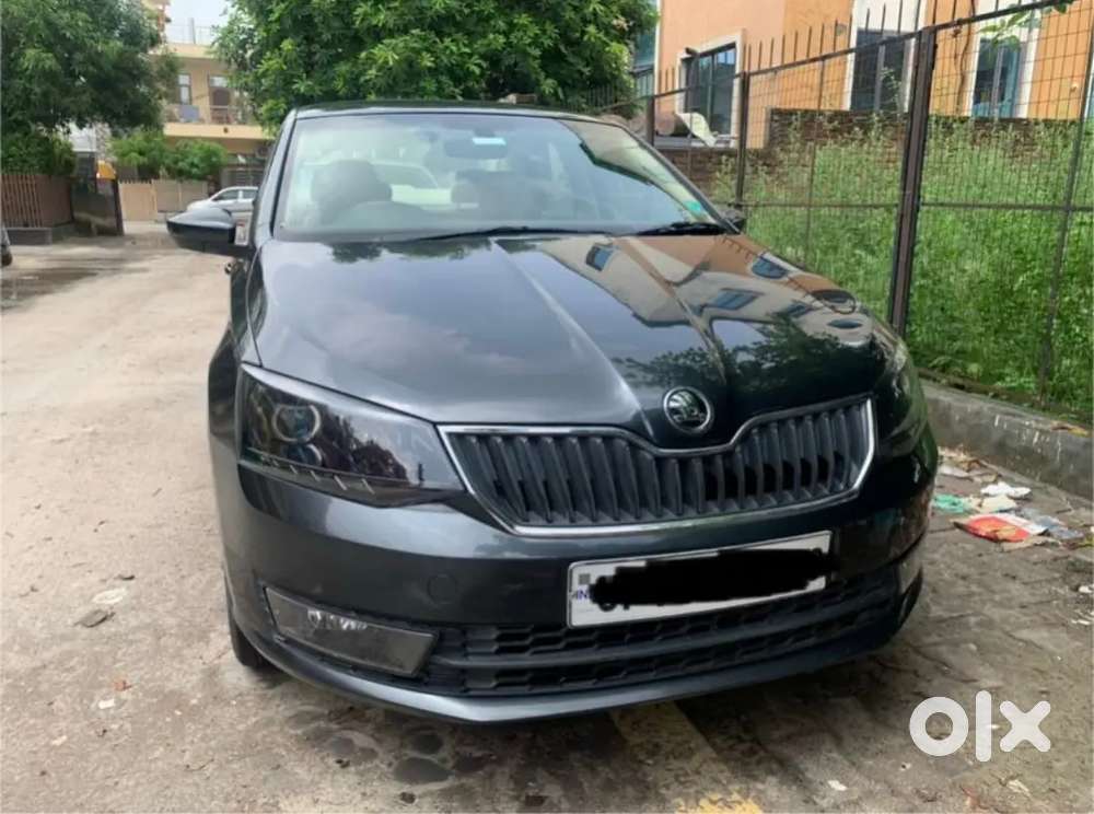 Skoda Rapid 2021 Petrol 48000 Km Driven Under Warranty