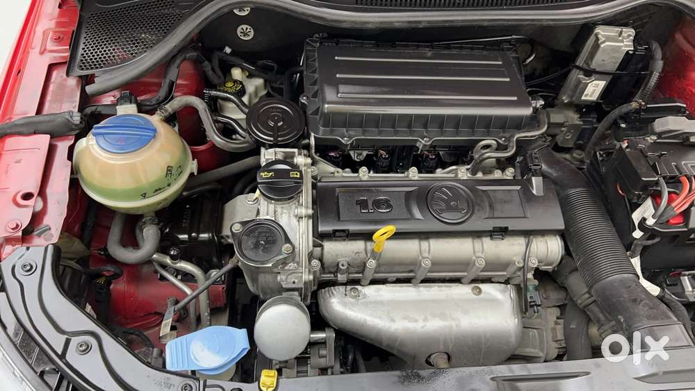 Skoda Rapid 1.6 Mpi At Style, 2017, Petrol