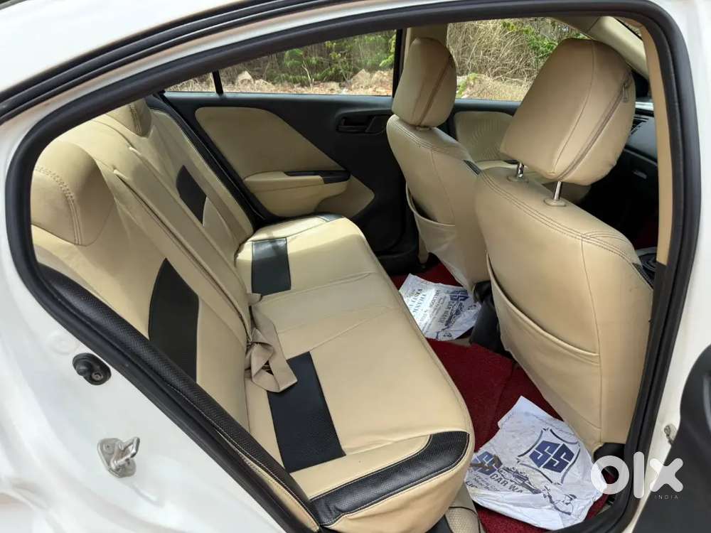 Well Maintained Car Proper Company Service Record