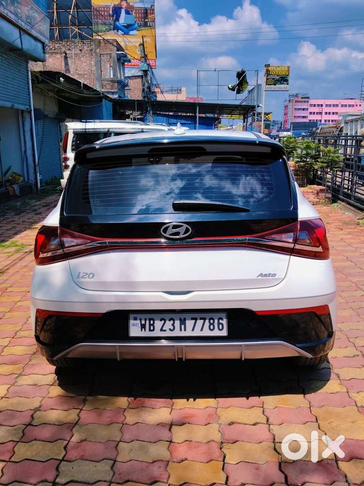 Hyundai I20 Asta (o) 1.2 Mt, 2025, Petrol
