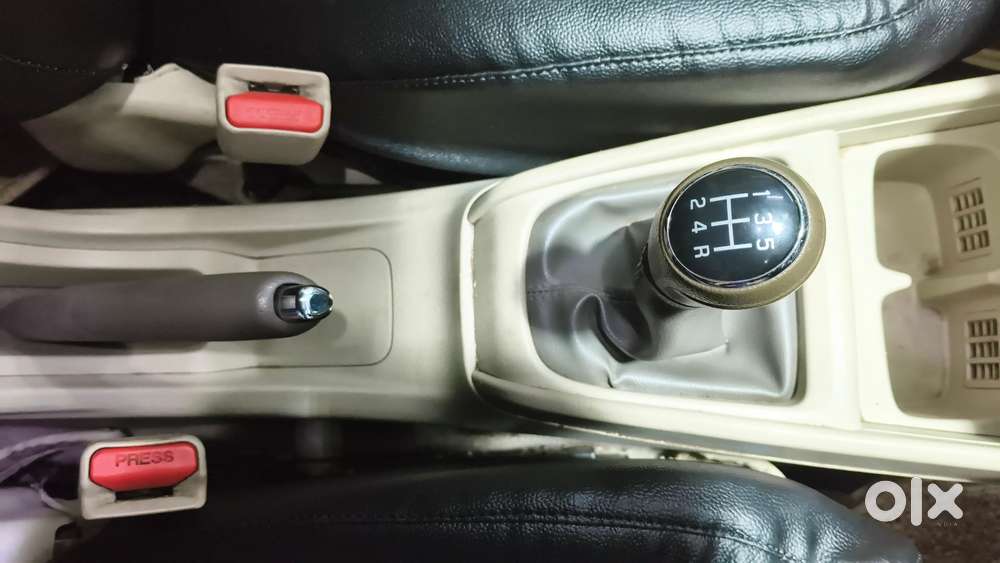 Maruti Suzuki Ertiga Zxi Plus Shvs, 2021, Petrol