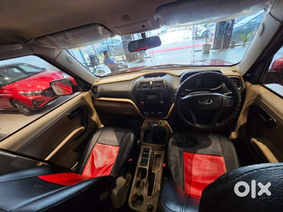 Mahindra Tuv 300 T6 Plus, 2017, Diesel