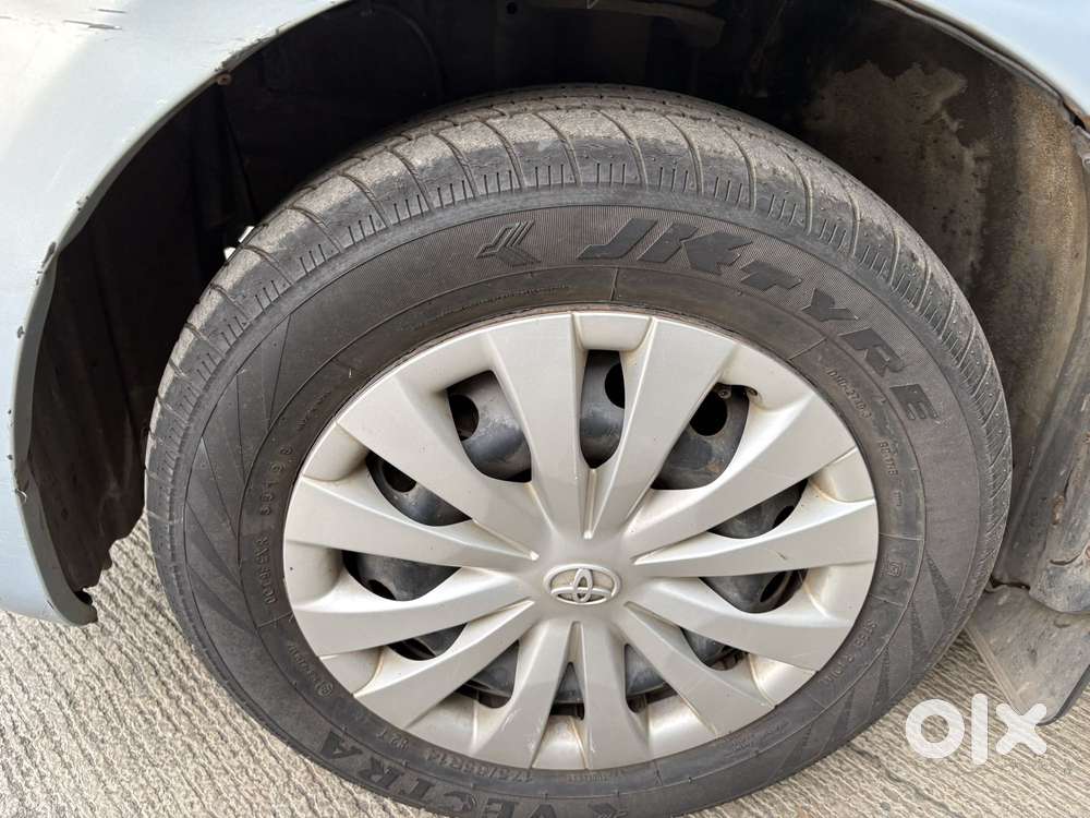 Toyota Etios 2010-2012 G, 2011, Petrol