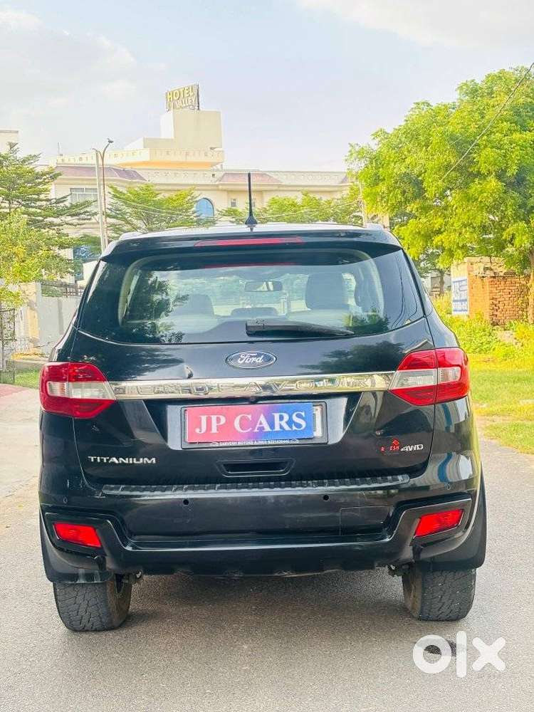 Ford Endeavour 3.2 Titanium At 4x4, 2017, Diesel