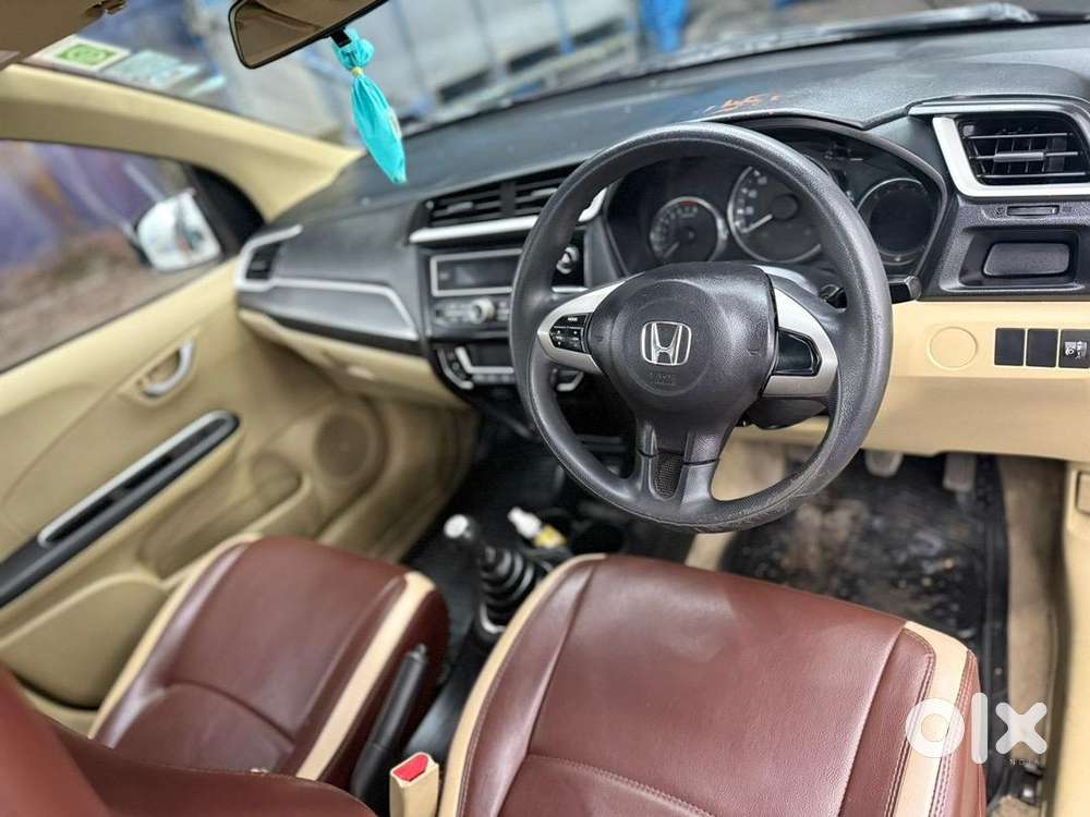 Honda Amaze 2nd Gen 2016 Petrol Good Condition