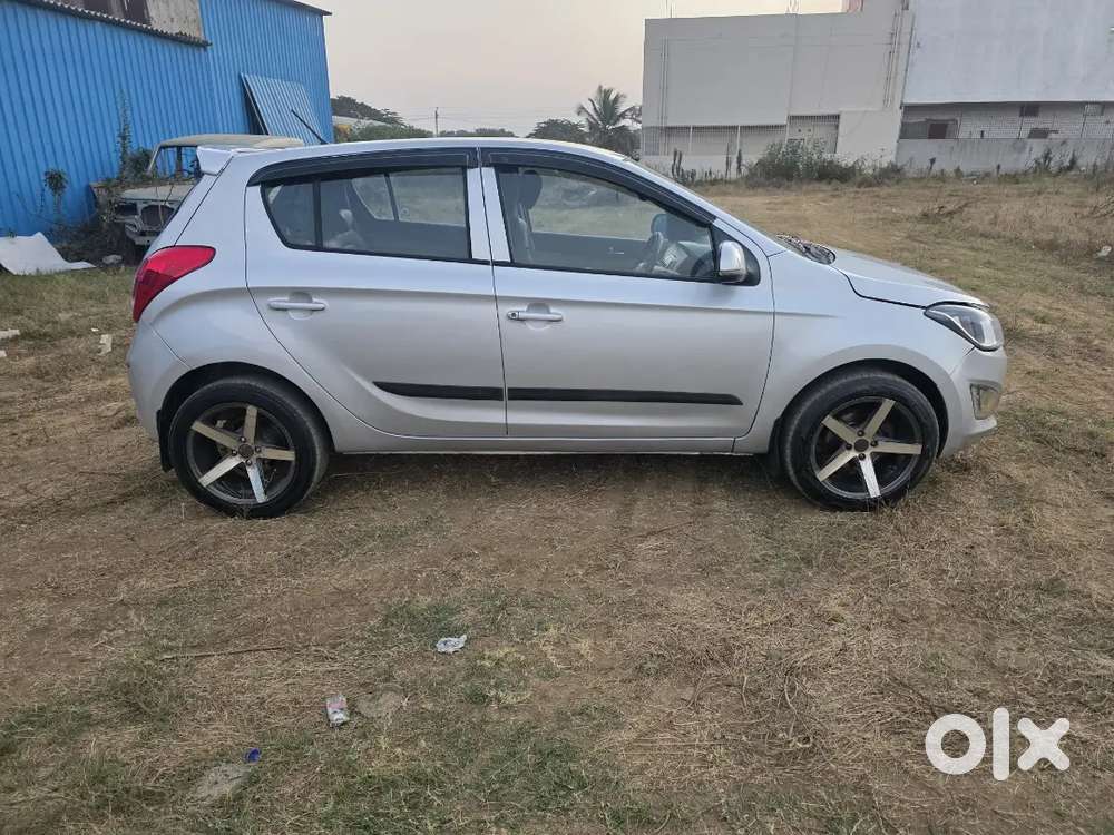 Hyundai I20 2014 Diesel 105000 Km Driven