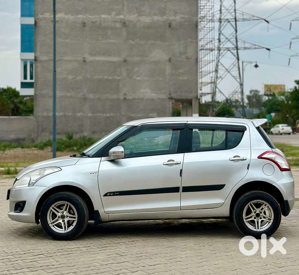 Maruti Suzuki Swift Vxi, 2014, Petrol